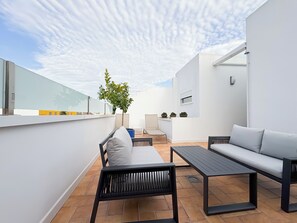 Panoramic Double Room | Terrace/patio - Sevilla DosTorres (Seville)