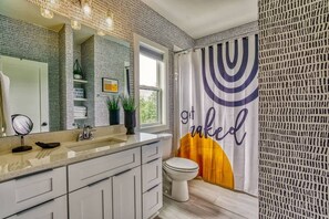 Bathroom - Nash Bash (Nashville)