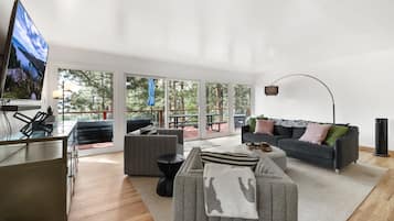 House, Multiple Beds, Pool Access, Mountain View (Zephyr Cove Zen) | 65-inch flat-screen TV with digital channels