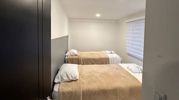 2 quartos, Wi-Fi de cortesia, roupa de cama