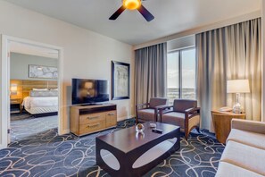 2 bedrooms, iron/ironing board, WiFi, bed sheets - Las Vegas Super Bowl Week! Wyndham Desert Blue Resort, 2 Bdrm, sleeps 8 (Las Vegas)