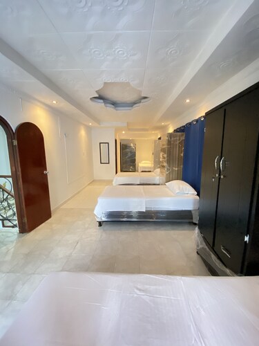 Hermosa casa  completa cerca del centro 