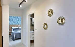 2 Schlafzimmer, Zimmersafe, kostenloses WLAN, Bettwäsche
