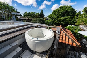 Bañera de hidromasaje