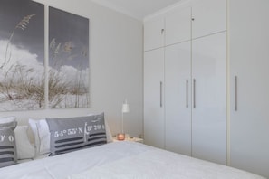 1 bedroom, iron/ironing board, WiFi, bed sheets - Meeresrauschen - Haus Dünenburg, Elisabethstraße 9 - Diese Freundlich Eingerichtete 2-zimmer-wohnung (Westerland)