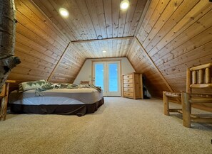 2 bedrooms, bed sheets