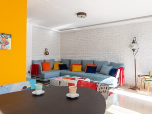 Living area - Central and bright apartment with balconies (Málaga)