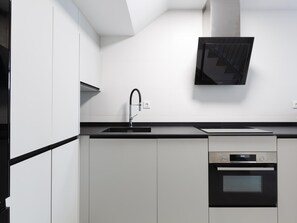 Fridge, microwave, oven, dishwasher - Nice apartment in the Central District (Málaga)