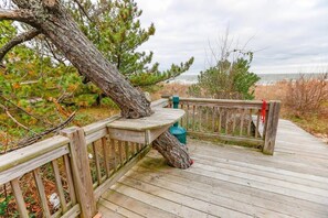 Terrace/patio - Sojourn | Waterfront Beach Oasis (Norfolk)
