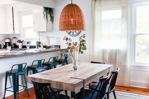 Dining - Sojourn | Waterfront Beach Oasis (Norfolk)