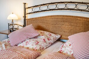 1 bedroom, iron/ironing board, bed sheets