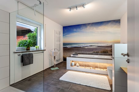 Shower, free toiletries, hair dryer, bathrobes. Holiday Apartment "Sauerlandrefugium" with Mountain View, Private Terrace and Sauna