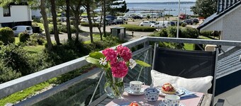 Apartment 'Ferienwohnung Luv Und Lee' with Sea View, Balcony and Wi-Fi