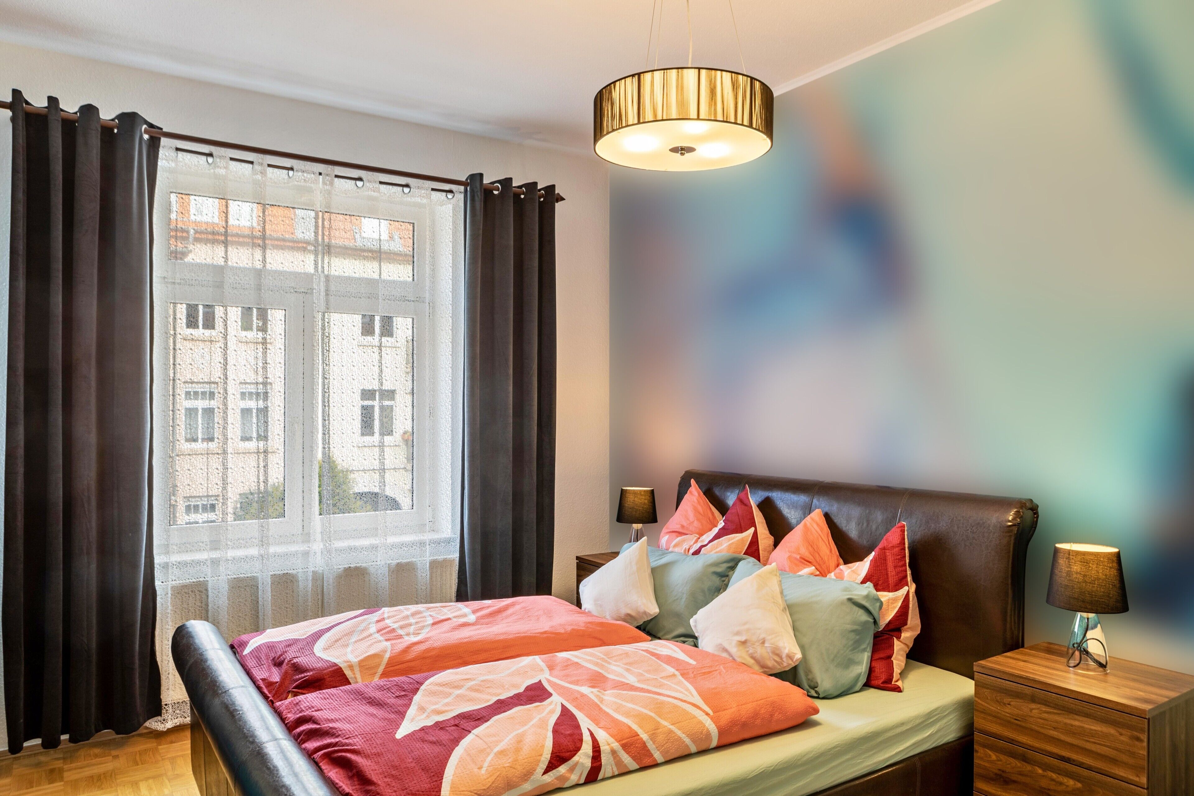 2 slaapkamers, een strijkplank/strijkijzer, gratis wifi, beddengoed