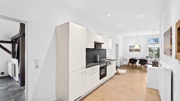 Kühlschrank, Herdplatte, Geschirrspüler