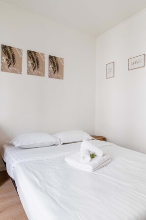 1 soverom, strykejern/-brett, wi-fi og sengetøy