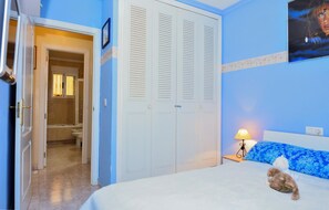 3 habitaciones, tabla de planchar con plancha y wifi gratis 