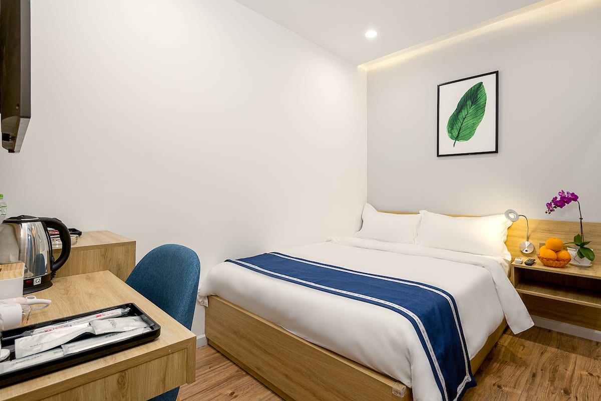 Habitación estándar doble de uso individual | 1 dormitorio, escritorio, espacio para trabajar con un portátil
