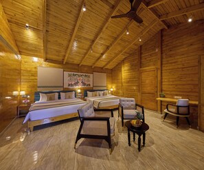 TRANQUIL SUITE | Minibar, individually furnished, desk, iron/ironing board - Regenta Resort Sakleshpur (Sakleshpur)