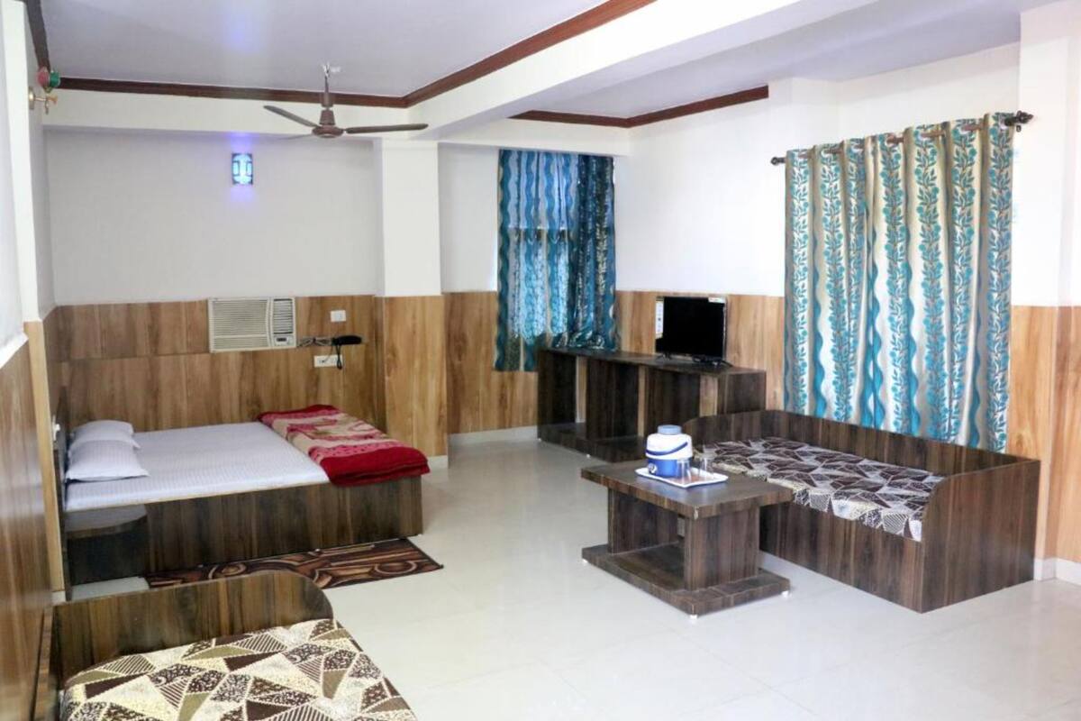 Deluxe Double Room, City View