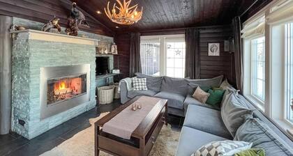 5 bedroom awesome home in Røn