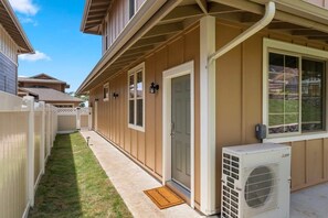 Exterior - @Marbella Lane - Blissful Studio in Makaha (Waianae)