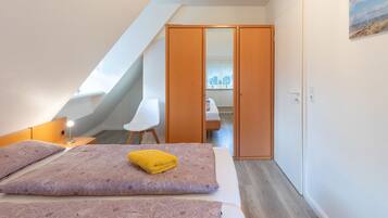 2 Schlafzimmer, Bügeleisen/Bügelbrett, kostenloses WLAN