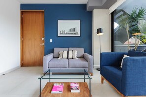 TV, offices - w* | Unique 1BR in Cuauhtémoc (Ciudad de México)