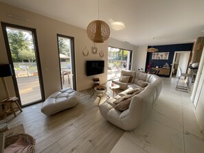 Living area - Venez Passer vos Vacances au Calme (Roquefort-les-Pins)