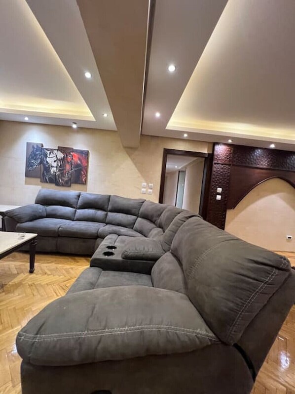 Interior - Rosa Black Baccara Suites W/Gym (Maadi)