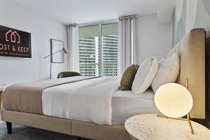 1 habitación, tabla de planchar con plancha, cuna de viaje y wifi