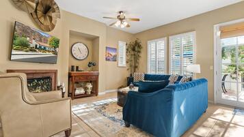 Smart TV, fireplace, offices