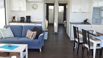 Fernseher, Stereoanlage