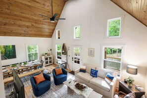 TV, video games - White Pines Lodge | Sauna + EV Charger on Nolin (Clarkson)