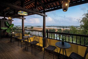 Rooftop terrace - ART MUSEUM VILLA HOI AN (Da Nang)