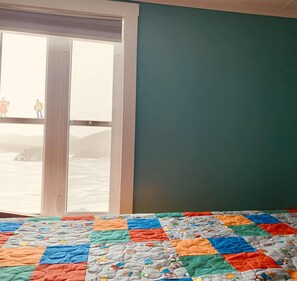4 bedrooms, WiFi, bed sheets - Merritt's Harbour Memories (Merritt's Harbour)