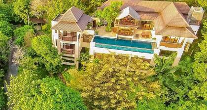 Private luxury Pool Villa with seaview, 5 min from the beach