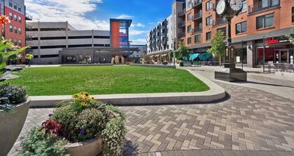 Lil' Love Shack ~ Private Yard