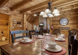 Dining - Spacious 4BR Cabin w/ Game Room, Hot Tub & Pools – 3 Miles to Parkway (Sevierville)