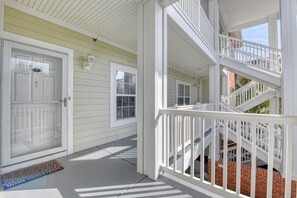 Property grounds - Tupelo Bay Villas 309 - Three Bedroom, Two Bath Condo in Golf Community (Garden City Beach)