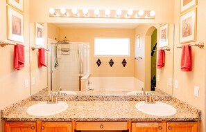 Shower, jetted tub, hair dryer, towels - 420Friendly HotTub Theater Pooltable Jacuzzi Tub (Northglenn)