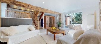 Amazing home in St-Hilaire-le-Château