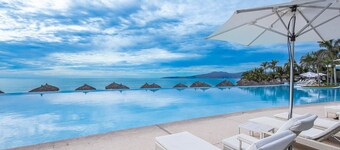 NEW Beach Club Game Room Cinema Condos