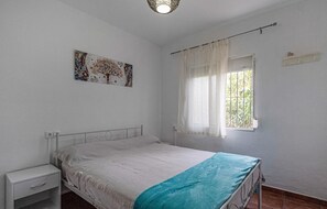 2 bedrooms, free WiFi