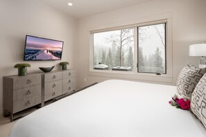 Casa de ciudad, 3 habitaciones | 3 habitaciones, wifi gratis y ropa de cama 