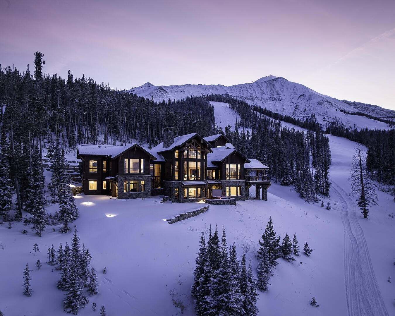 House, 6 Bedrooms | Exterior