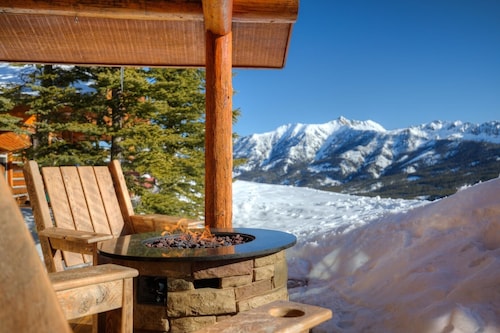 9 Cabin Hollow 2 Bedroom Home by Moonlight Basin Lodging