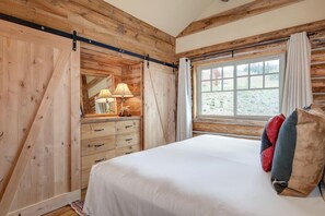 Cabin, 2 Bedrooms | 2 bedrooms, free WiFi, bed sheets