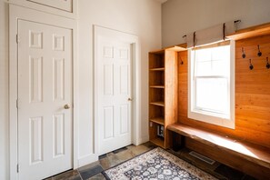 콘도, 침실 3개 | 내부