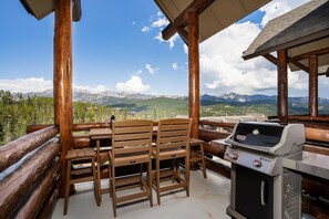 Condo, 3 Bedrooms | BBQ/picnic area